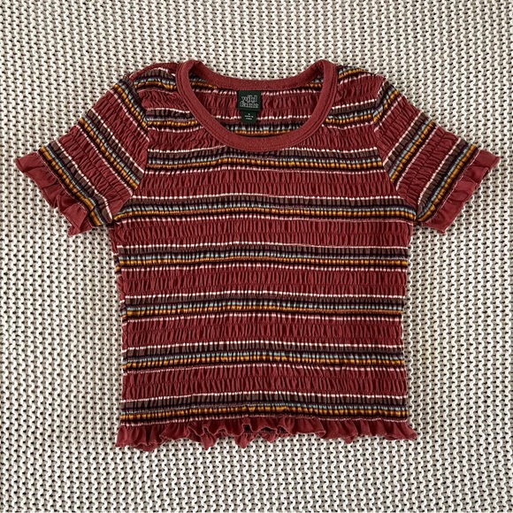 Wild Fable Ruffled Crop Top - Picture 2 of 8